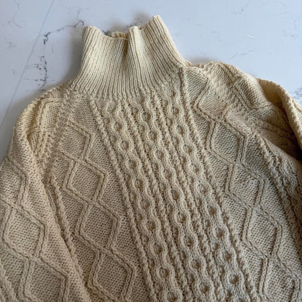 Vintage Irish Aran Hand Knit 100% Wool Fisherman Cable Sweater Ireland Cream